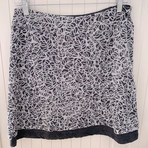 Super soft Pure Karma skirt. Size Large. Matching top in listing.